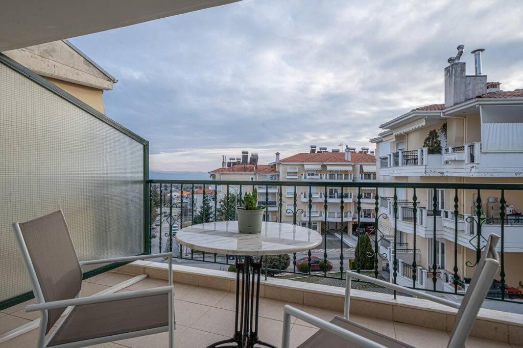 Frida'S Home For 2 In Kozani Zewnętrze zdjęcie
